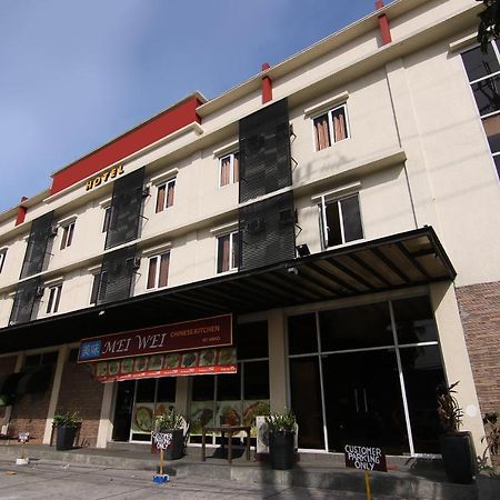 Oyo 110 Asiatel Hotel Пасай Экстерьер фото